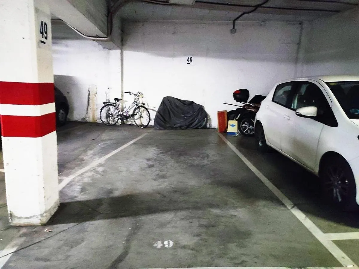 Casa Torrijiano.Parking Gratis!. Apartment Seville