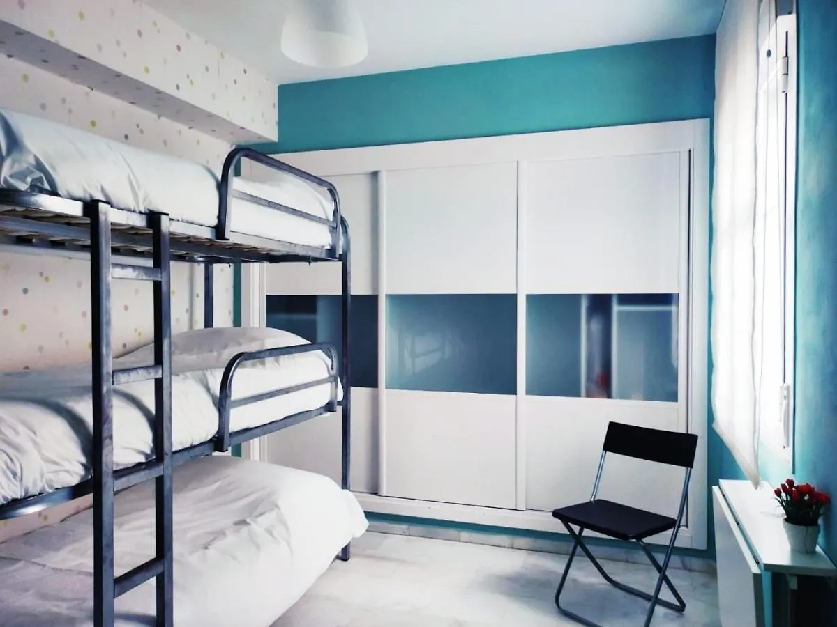 Casa Torrijiano.Parking Gratis!. Apartment Seville