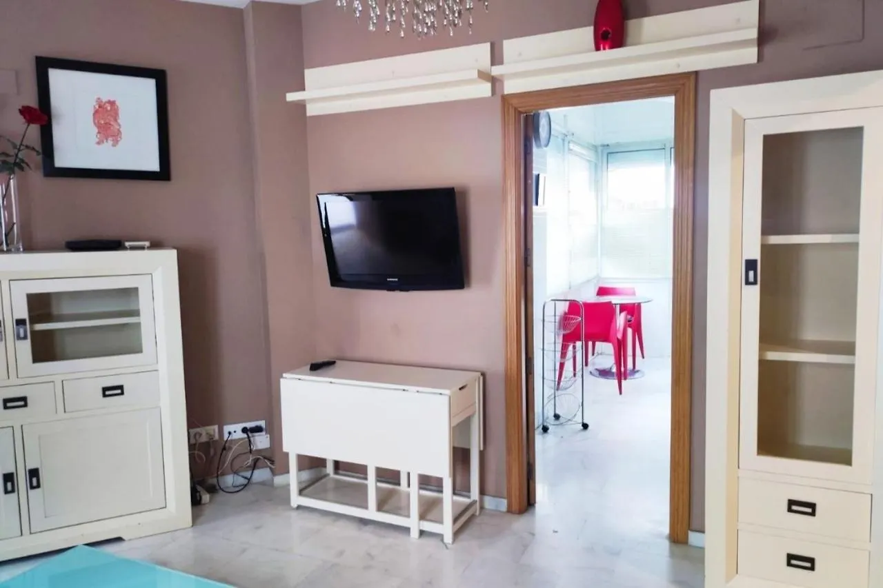 Casa Torrijiano.Parking Gratis!. Apartment Seville