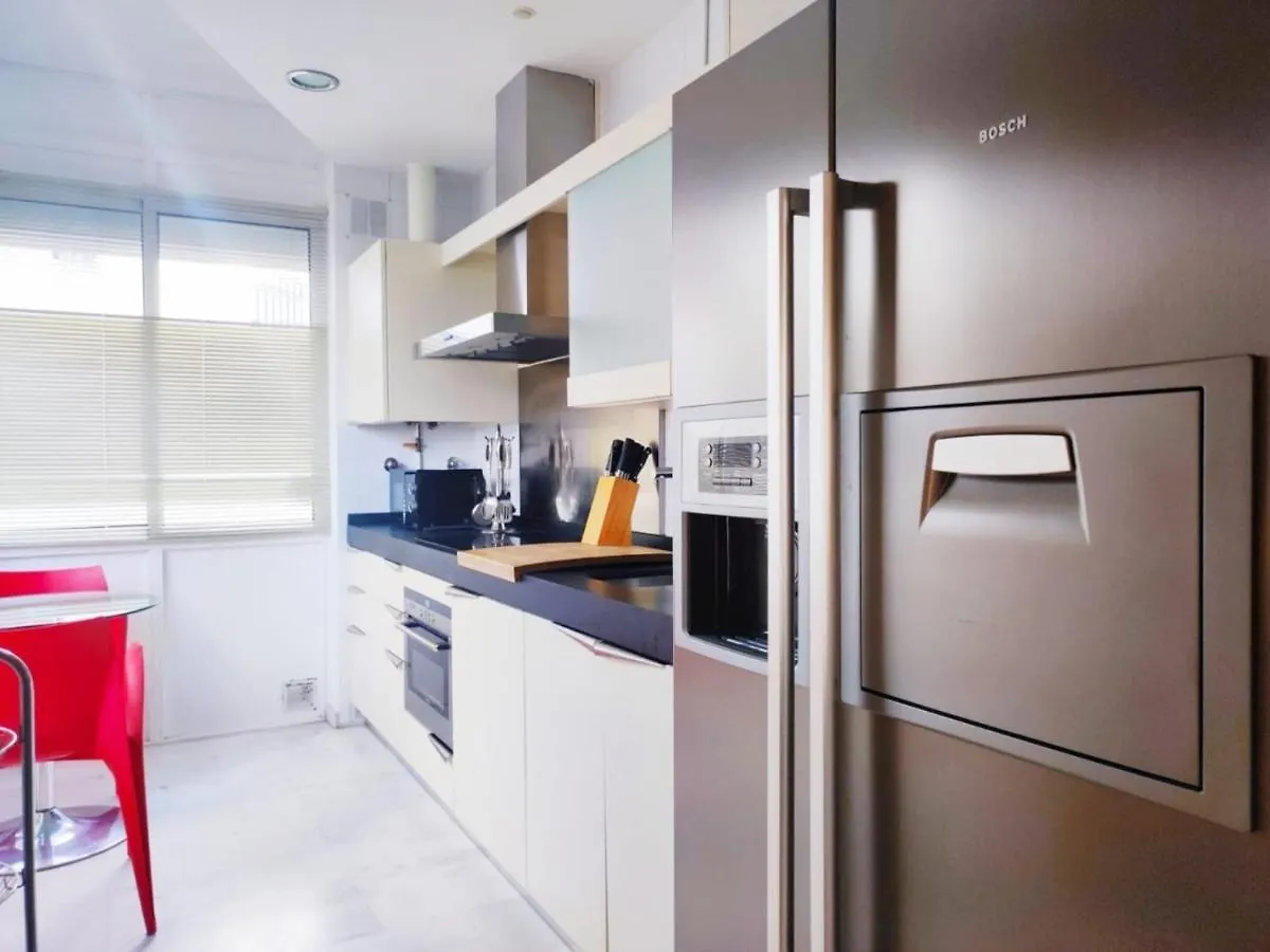 Casa Torrijiano.Parking Gratis!. Apartment Seville Spain